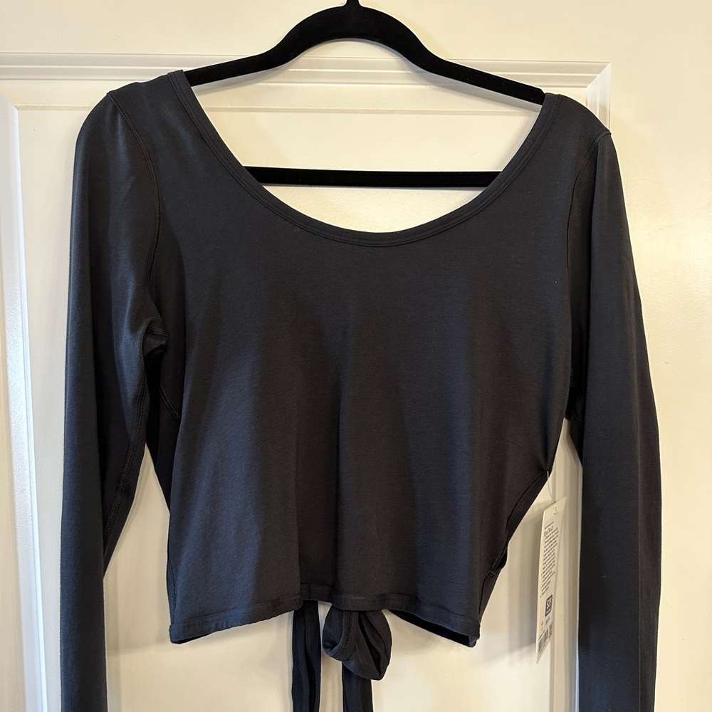 Lululemon It’s a Tie Longsleeve